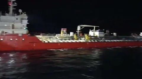 Çanakkale Boğazı'nda gemi arızası! Römorkörler sevk edildi
