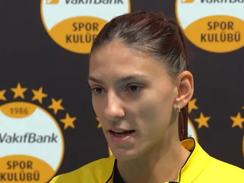 VakıfBank yıldızları Bošković, Jegdić ve Cazaute, Spor Arena'ya konuştu: '4 kupa daha kazanabiliriz' - 'Zehra'nın nasıl oynadığını gördünüz - 'En çok zorlayan Vargas' - fotoğraf 4
