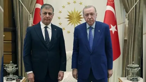 Cemil Tugay AK Parti’ye mi geçiyor?