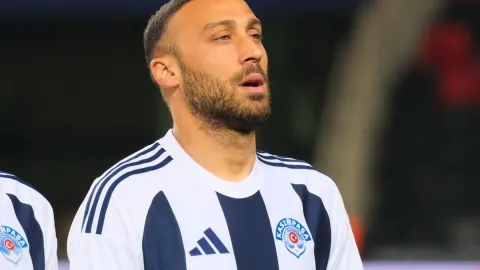 Cenk Tosun'dan yıllar sonra gelen itiraf! 'Gitmem hataydı'