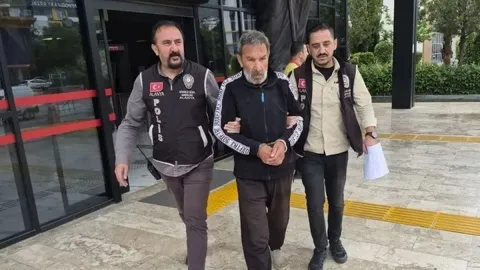 Cezaevine girmek için Erdoğan’a hakaret etti