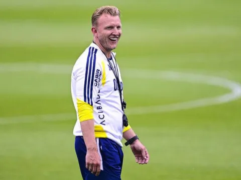 Dirk Kuyt'ın menajerinden flaş açıklama! - fotoğraf 2