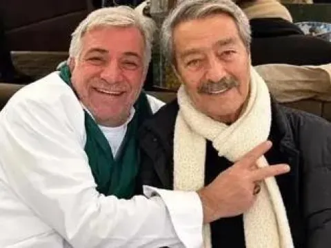 JÜLİDE KURAL KİMDİR? Jülide Kural Kaç Yaşında, Hangi Dizilerde ve Filmlerde Oynadı? Kadir İnanır'ın Hayat Arkadaşı Kural'ın Sanat Hayatı ve Kariyeri - fotoğraf 2
