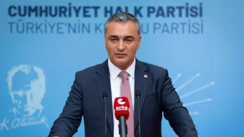 CHP Sözcüsü Sarı açıkladı... CHP’de 3 isim disipline sevk edildi