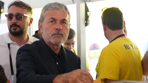 Cihan Kamer ve Oğuz Çetin, Aziz Yıldırım’a teknik direktör sunumu yaptı! Adım adım Kocaman