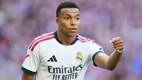 Çin'de Mbappe'nin formasını yaktılar!