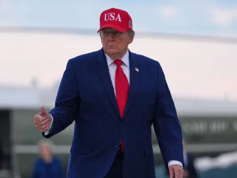 Trump'tan İran açıklaması: Belki biraz daha ileri gidebiliriz - fotoğraf 1