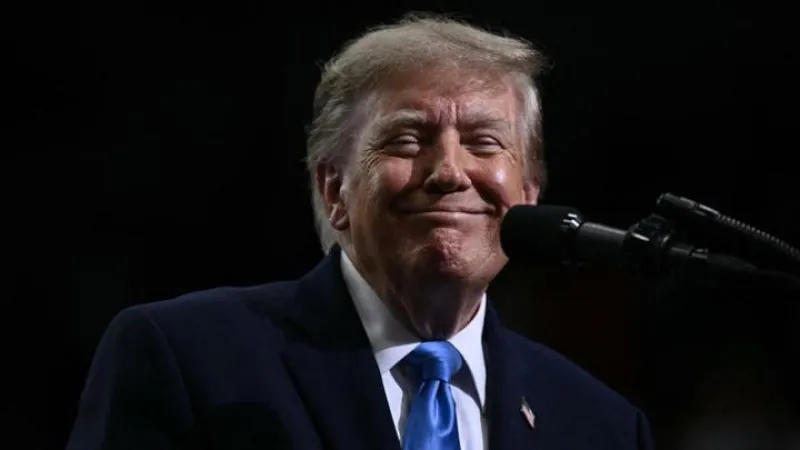 CNN International muhabirinden Trump'a yalan analizi