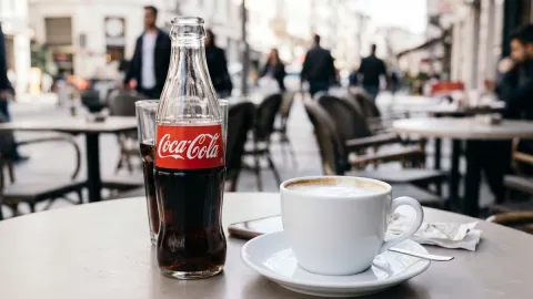 Coca Cola'nın kahve sevdası pahalıya patladı: 5,1 milyar dolarlık hüsran