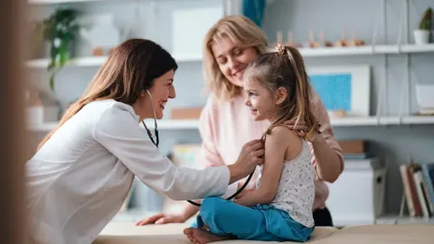 Çocuk doktorluğu yine liste sonu. TUS'ta Çocuk Cerrahisi kontenjanının yüzde 48'i boş kaldı