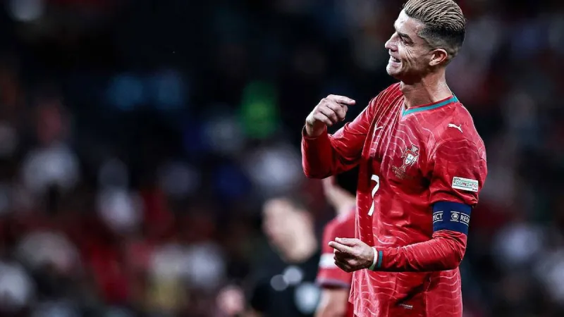 Cristiano Ronaldo devre arasında Türkiye'ye: Ünlü yorumcu canlı yayında bombayı patlattı