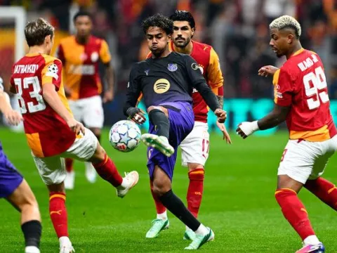 Galatasaray, "Devler Ligi"nde puanla tanışamadı! - fotoğraf 3