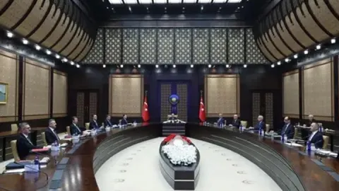 Cumhurbaşkanı Erdoğan başkanlığında siber güvenlik toplantısı! Yapay zeka tehdidi masada