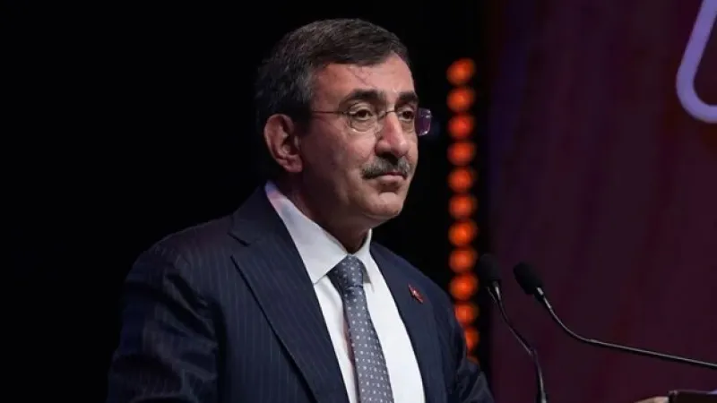 Cumhurbaşkanı Yardımcısı Cevdet Yılmaz'dan bıçaklı kavgada ölen öğrenci için başsağlığı mesajı