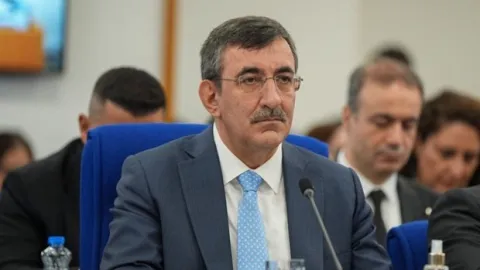 Cumhurbaşkanı Yardımcısı Yılmaz, 2027 yılı bütçesini Meclis'e sundu