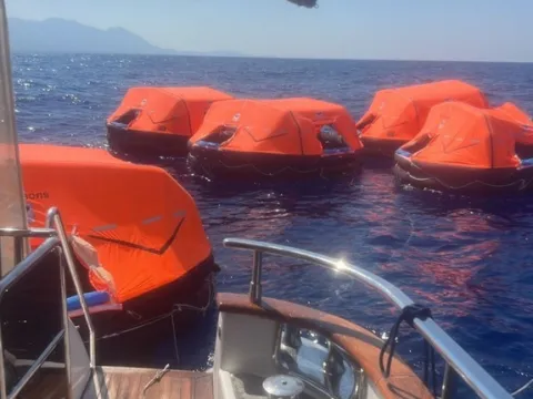 Girne'deki faciada kritik ihmal: Su geçirmez kapılar açıkmış - fotoğraf 4
