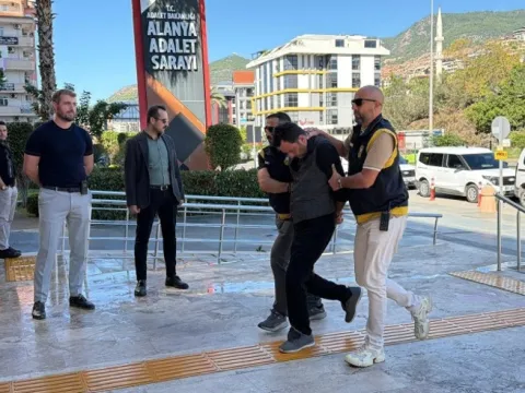 Antalya’da 15 milyon avroluk senet tuzağı: Kaçırma iddiasına 8 gözaltı - fotoğraf 5