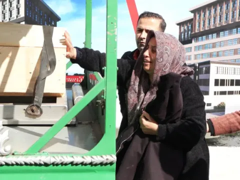İstanbul’da facia: Yağmurlu havada çalıştırılan 19 yaşındaki işçi akıma kapılarak can verdi - fotoğraf 3