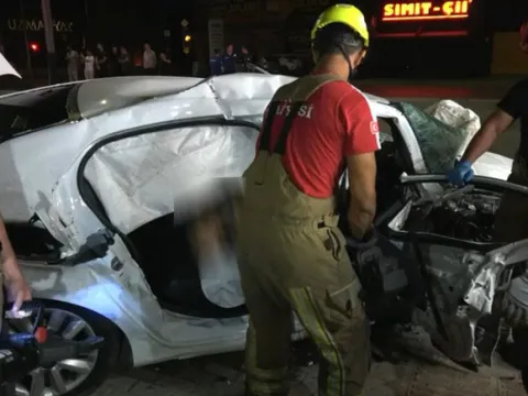 Bursa'daki katliam gibi kazanın görüntüleri ortaya çıktı: Ölenleri unutup cipindeki hasarı sormuş! - fotoğraf 3