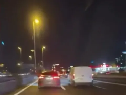 Trafik magandalığı pahalıya patladı: Sürücüye rekor ceza kesildi - fotoğraf 1