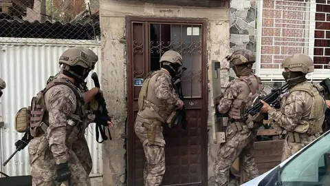 DAEŞ operasyonunda 2 milyon 135 bin lira değerinde para ve altına el konuldu
