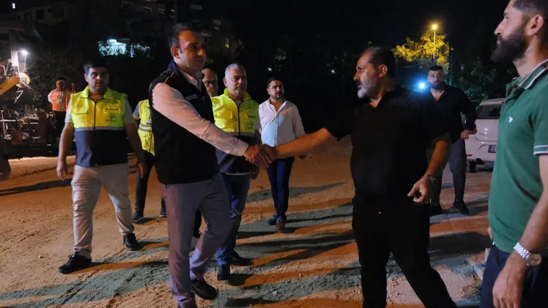 DEFNE İLÇESİNDE ARALIKSIZ ASFALT ÇALIŞMALARI
