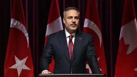 Dışişleri Bakanı Hakan Fidan, Ürdünlü mevkidaşı Safedi ile görüştü