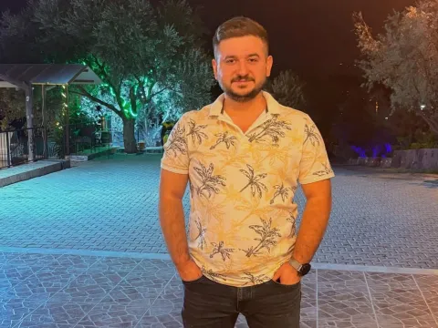 İzmir'de restoran sahibi bıçaklı kavgada öldü, müşteri yaralı - fotoğraf 1