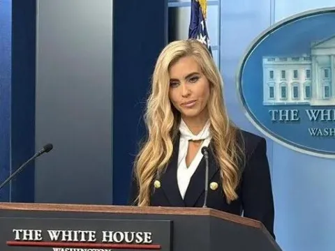 Beyaz Saray'da sözcü krizi! Trump açıkladı: Zacharia görevden ayrılacak mı? - fotoğraf 1