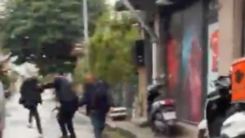 Dolandırıldığını öne sürdü, buluştuğu kişiyi bacaklarından vurdu