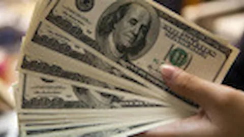 Dolar 49,36 liraya yükseldi, euro ve sterlin toparlanma eğiliminde