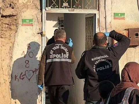Terk eden kadının evine girip onu ve annesini bıçakladı - fotoğraf 2