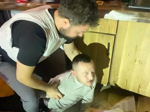 Döviz bürosuna saldırının şüphelisi eski kulüp başkanının oğlu çıktı - fotoğraf 3
