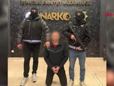 Yolcu otobüsü ile TIR çarpıştı: 15 yaralı - fotoğraf 3