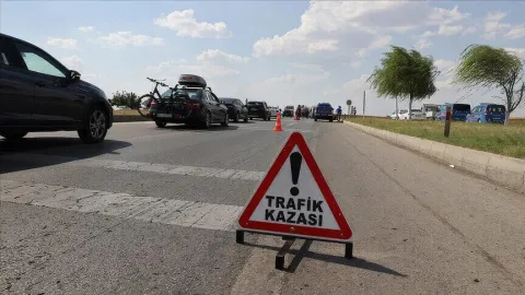 Düğün yolunda feci kaza: 1 ölü, 4 yaralı