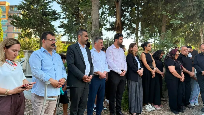 Düşlerinde Özgür Dünya Ali İsmail’e Anma