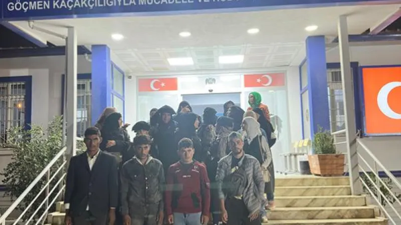 Düzensiz Göçmenlerin Geçişi Devam Ediyor