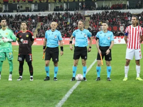 Hakem Uğur Çakmak gündem oldu: 'Yerli Collina' - fotoğraf 1