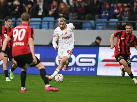 Galatasaray Deniz'le 'Gül'dü! - fotoğraf 4