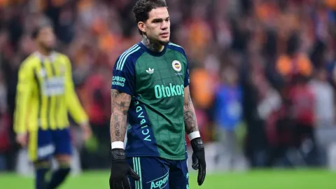 Ederson taraftardan özür diledi