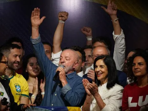 "Brezilya demokrasisini kurtardı" - fotoğraf 2
