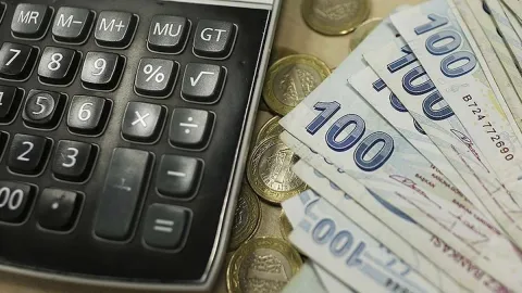 Ekonomistlerin beklentisi belli oldu: Merkez Bankası'ndan  faiz indirimi bekleniyor