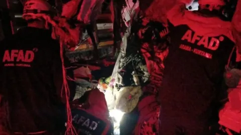Elazığ’da 3 tır çarpıştı: 1 ölü, 3 yaralı