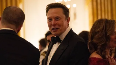 Elon Musk: Para biriktirmek anlamsız