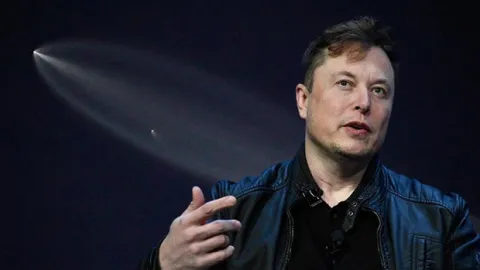 Elon Musk’tan Ukrayna’ya Starlink freni