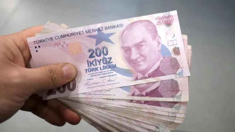 Emekli maaşı ve kira zammında dananın kuyruğu kopuyor: Gözler yarın 10.00'a çevrildi