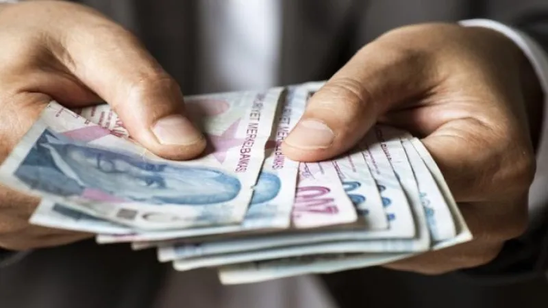 Emekli Öğretmenin Parasını Çalamadılar