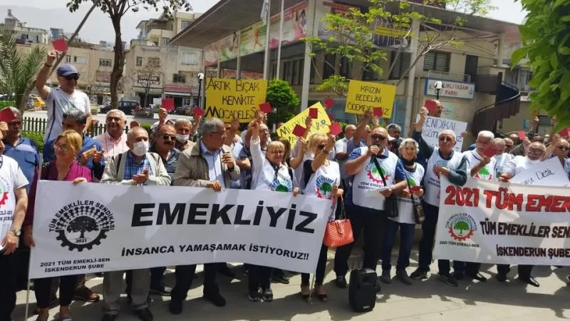 Emeklilerden “İnsanca Yaşama” Talebi