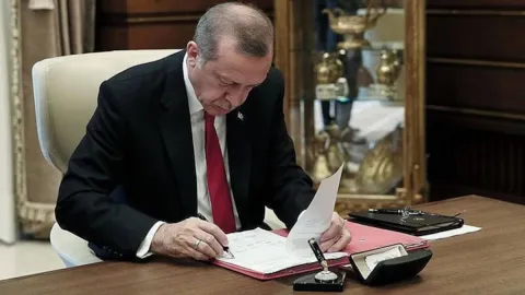 Erdoğan imzaladı: 13 kuruma atama yapıldı