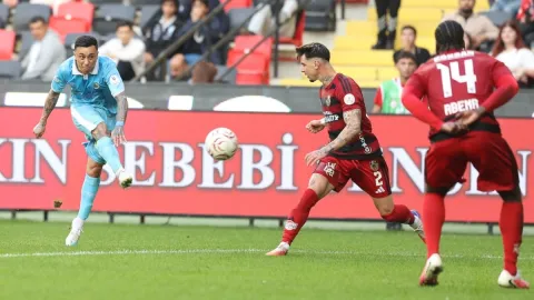Erzurumspor deplasmanda siftah yaptı